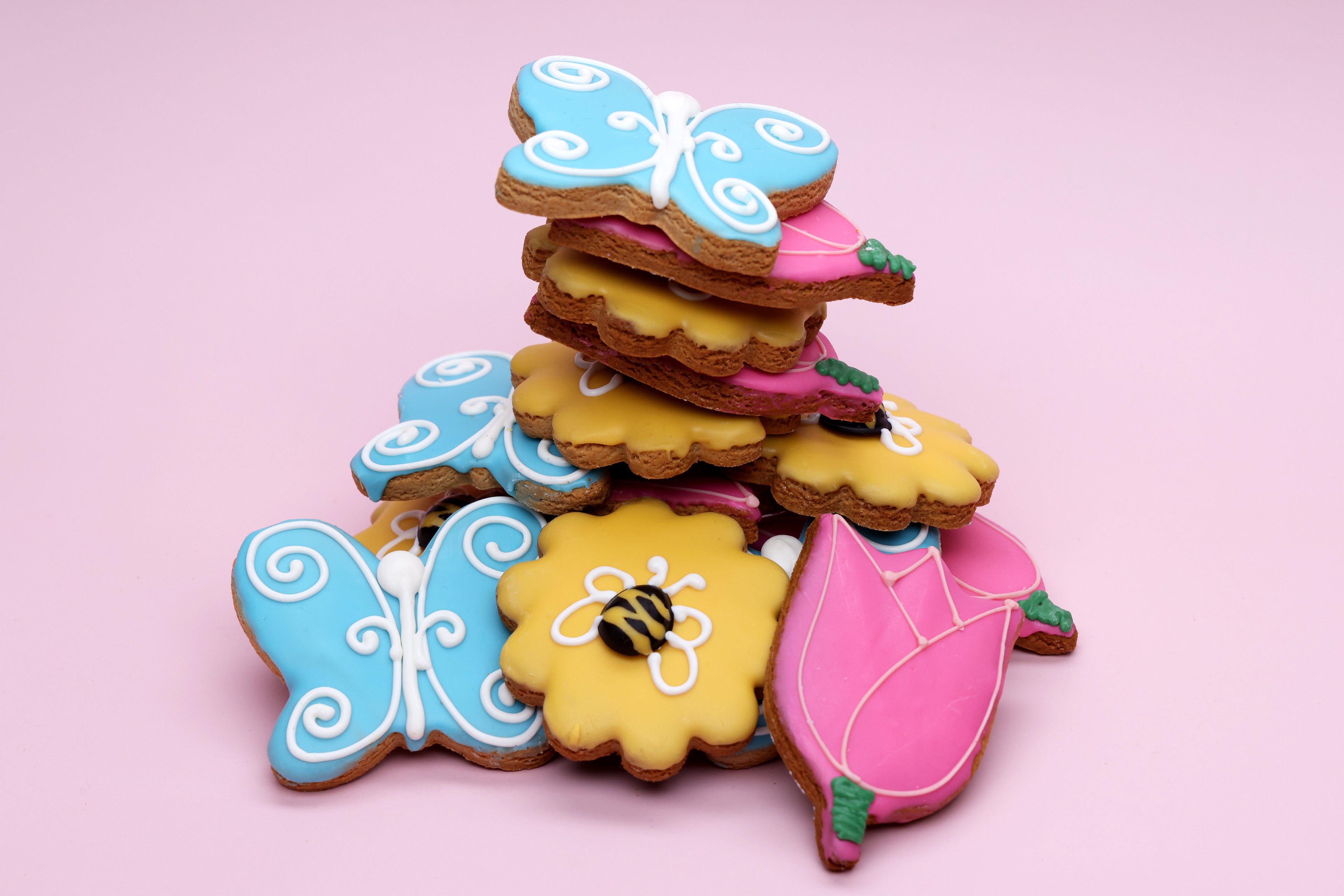 Spring Peanut Butter Cookies For Dogs